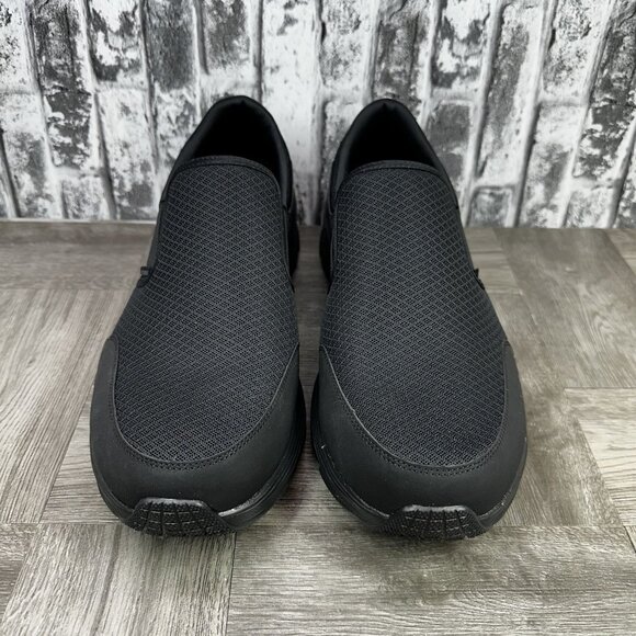Skechers Equalizer Men size 12 Triple Black Slip On Casual Shoes Wide - Picture 4 of 8